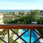 Sea Park Homes Neshkov Aparthotel Varna
