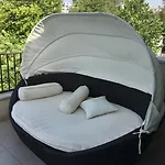 Sea Park Homes Neshkov Aparthotel Varna