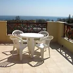 Sea Park Homes Neshkov Aparthotel Varna