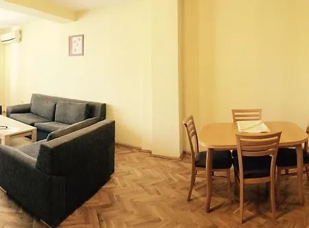 Sea Park Homes Neshkov Aparthotel