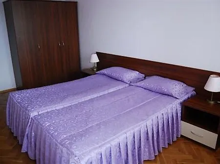 Sea Park Homes Neshkov فارنا