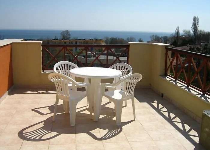 Sea Park Homes Neshkov Aparthotel Varna