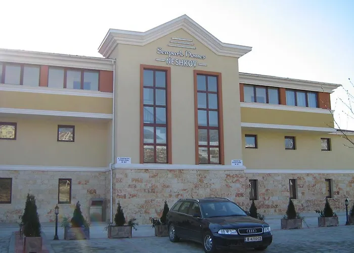 Sea Park Homes Neshkov 3* Varna